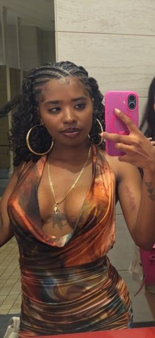 SEXY PETITE BROWNSKIN CUBANITA - 24 - 1