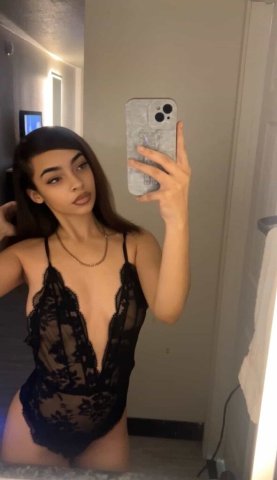 Sexy, Petite Temptation 😍🧩 New PlayGirl Nextdoor 💦😉 Creamy, Wet & Ready To Play 😍💕 INCALL AIRPORT AREA 📍😉 - 19 - 1