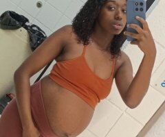 let's have some fun preggo pussy - 24 - Image 5