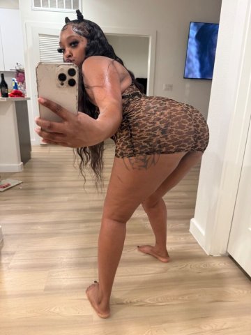 Young tight Freaky 5 🌟STAR EXOTIC Bombshell🍯🍫 Super SQUIRTER💦😱 Available - 24 - 1