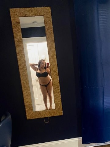 sweet clean redbone, available day and night💗 - 24 - 1