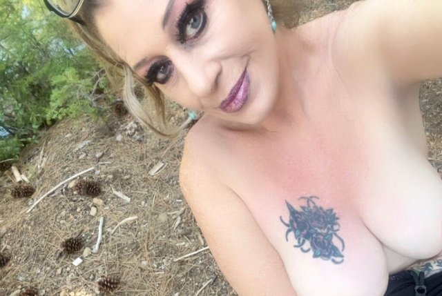 2hr GFE SPECIALS NOW, Don't miss the best BJ of your life - 46 - 1