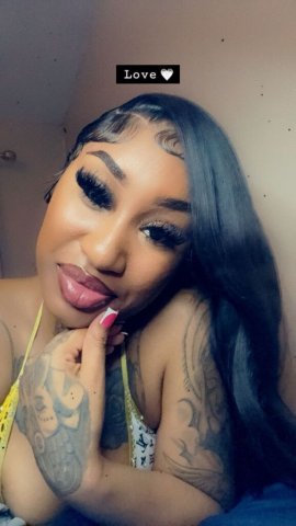 The Thick Pretty Big Booty Ebony is here 💋😵‍💫💦 Last day here - 23 - 1