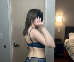 Quirky brunette with an ass you sure won't forget. - 27 - Image 2