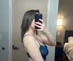 Quirky brunette with an ass you sure won't forget. - 27 - Image 4
