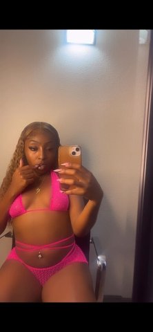 𝔹𝕒𝕔𝕜 𝕚𝕟 𝕥𝕠𝕨𝕟💃🏾✨🫦 𝕃𝕖𝕥 𝕞𝕖 𝕓𝕖 𝕪𝕠𝕦𝕣 𝕘𝕦𝕚𝕝𝕥𝕪 𝕡𝕝𝕖𝕒𝕤𝕦𝕣𝕖🍭 𝔼𝕩𝕠𝕥𝕚𝕔⭐⭐⭐⭐⭐ ℙ𝕦𝕤𝕤𝕪💦 - 24 - 1