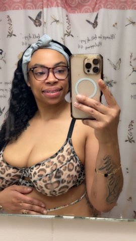 good morniiing gentlemen 🥰😏DID YOU NUT TODAY👅let me pull it out 🥜 for you .... NO CHEAP MEETS ....ALL MEETS MUST BE VERIFIED✅ - 28 - 1