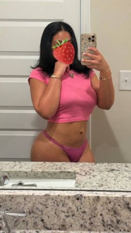 Hello love, 🥰my name is Suleika, I’m available, write to me😈 - 22 - 1