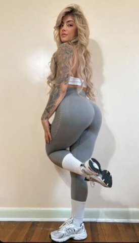 Beauty girl available for massage FS 🔥🔥🔥 - 24 - 1