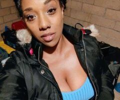 Naughty,Sexy, and discreat!!!!!!!! Cum see me - 31 - Image 3