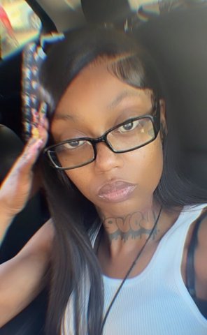 Are you tired of the same Rushed service 🥱Let me be your favorite hello and most difficult goodbye! - 22 - 1