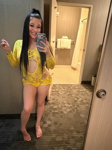 Latina/Filipina😋😏 - 23 - 1