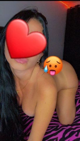 Yes baby 😚 available fort you now - 26 - 1