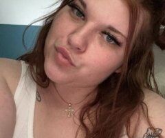 PRETTY WHITE GIRL🩷 - 25 - Image 2