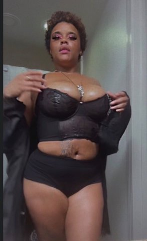 •• INCALLS O▪N▪L▪Y❗💕 - AVAILABLE NOW📲👇🏽you will definitily will love My services a breathtaking😮‍💨 VERY experience - un-rushed sessions • • w/ a clean tight warm Pussy to match - 25 - 1