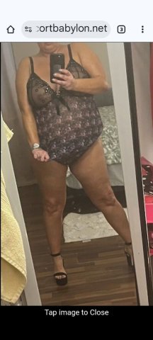 EVERYBODY'S FAVORITE BLONDE - 40 - 1