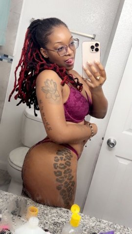 wet 💦💦 tight 😽and ready for you babe 🥹💜🤞🏾 - 23 - 1