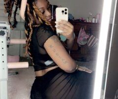 wet 💦💦 tight 😽and ready for you babe 🥹💜🤞🏾 - 23 - Image 4