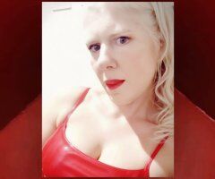 mature busty blonde bombshell - 53 - Image 2