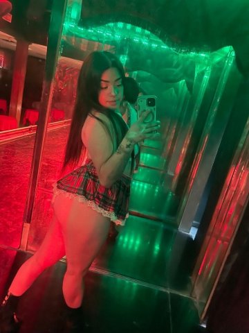 thick latina 💋 - 23 - 1