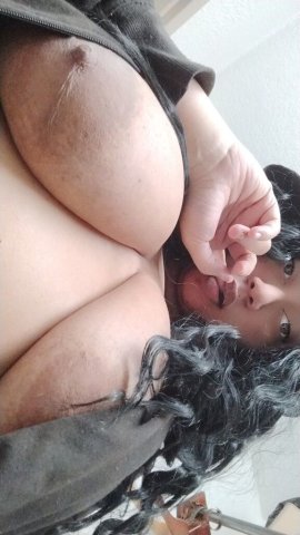 Bbj spcl..2 pop spcl... Videos and Video chat Available - 35 - 1