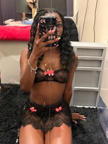 Small, Sexy, and Fun🌺 - 21 - 1
