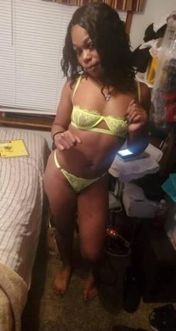 lets meet and play COME GET THIS PREGNANT PUSSY hhr specials now! INCALLS AND outcalls cardates - 20 - 1