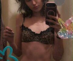 pretty and pretite🥰 - 21 - Image 6