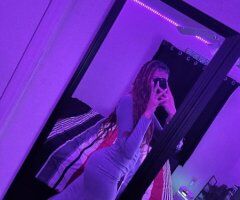 comfortable discreet here for a fun time - 23 - Image 3