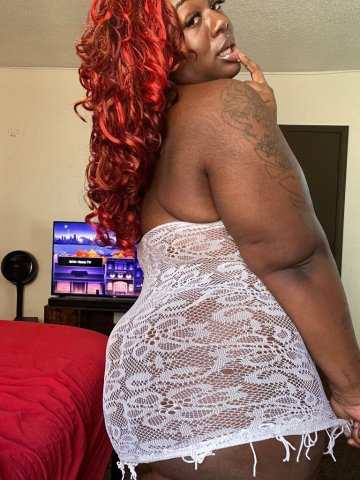 IM HORNY AF I NEED THIS PUSSY POUNDED - 27 - 1