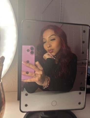Available out or incall car The best experience full service and all extras - 24 - 1