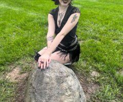 Emo trans lookin for friends 😏 - 19 - Image 5