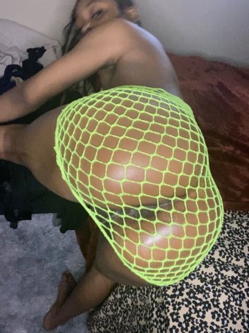 INCALLS COME PLAYY IN MY WATER PARK💦💦DARKSKIN PETITEE 🍫KINKYY FREAKK 🤪THROAT GOAT 👅PRETTY FAT PUSSYY😻AVAILABLE 24/7 - 22 - 1