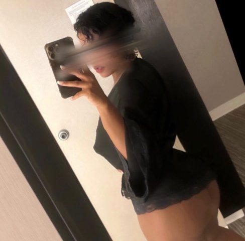 OUTCALL🤤Pretty KiTTY😻😻 TiGHT Grip 💋 • Sexy & Freaky 💦ClEAN TiGHT & Wet💋💋 AlWAYS a GOOD Time✨ - 28 - 1
