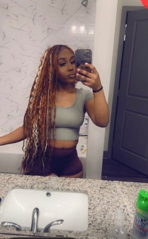 Last night in town 🌴📲 cum c me 😍 beautiful soft skin ebony now available✅ - 20 - 1