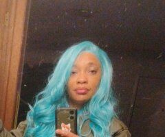 Your cream is ready to wet your lips - 30 - Image 2