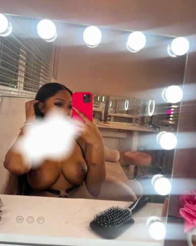 ♥ Quick Stop & Half hour Specials From a Baddie ♥ Specials over at MIDNIGHT NO EXCEPTIONS•LEAVING TOWN TOMM. 12am LAST APPOINTMENT - 24 - 1