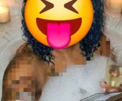 WET WEDNESDAY PAY FOR ROOM GET DISCOUNT SERVICE $130 FULL HOUR FOR ROOM +$30 OUTCALL ONLY $70-QV TILL 5P 📸 VERIFICATION NO EXCEPTIONS - 37 - Image 3