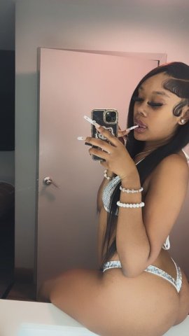FINE THICK REDBONE STALLION💋🥵I GOT TREAT SO SWEET💋RUSH ME👅 - 22 - 1