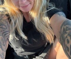 32F Sexy Submissive Blonde Available to Play ;) - 32 - Image 4