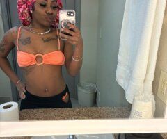 hey daddy 😘 im available all day everyday 💋 , OUTCALLS and CARDATES ❗ , im located on the southside 📍 . qvs $120 hhr $200 hour $350 , CASH or CASH APP ONLY ✅ . 🚫bare 🚫anal 🚫pimp , everything wet and tight 🍦wet shit , IM NOT MOBILE ❗ - 22 - Image 4