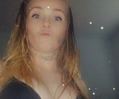 Big Booty White Girl - 30 - Image 2