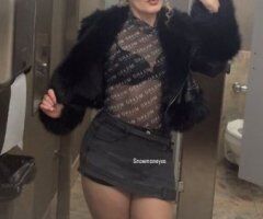 2 Hot Party Girls - 27 - Image 12