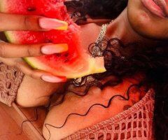 Eugene escorts - New Curvy Cutie In Town 🔥💕Big Booty Ebony Upscale Playgirl📲📞Outcall❄🔥🔥Lets Party and Play🔥🥳 - 26