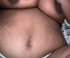 Voluptuous Lady of Leisure 🍷✨ Soft Curves, Heavy Hips, & Deep Pleasure Await… - 33 - Image 5