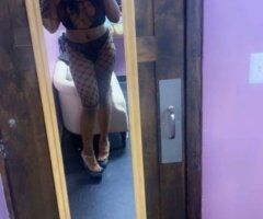 Brazilian Ebony ♓ Dont Miss Out💦 get a Taste 😋🍑🐐💦 - 25 - Image 1