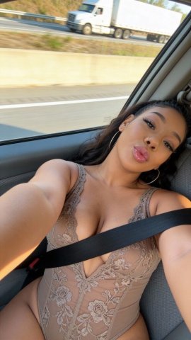 💜💜🦋 FiNe As WiNE 🍷 🤩 🦋 CoMe UnWind ☺💆🏽AvAiLaBle NoW ☎ - 25 - 1
