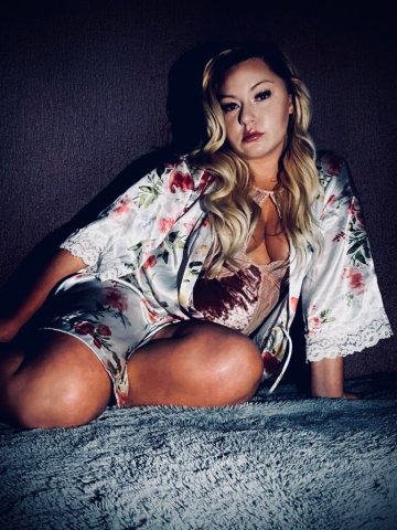 Waiting to be at your doorstep - 26 - 1