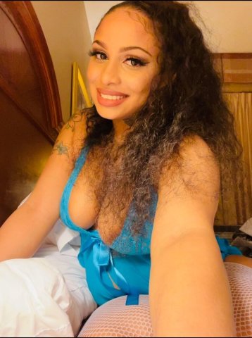 New in Town out and incall - 25 - 1