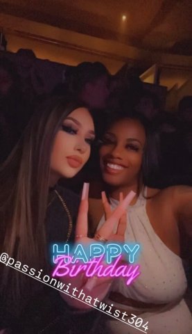 ✨2 Girls💋✨ I LOVE👅 TAKING COCK🍆 INSIDE 👌MY 💦 BUBBLE 🍑BUTT - 26 - 1